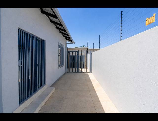 M² INVESTMENT FOR SALE IN PRIMROSE